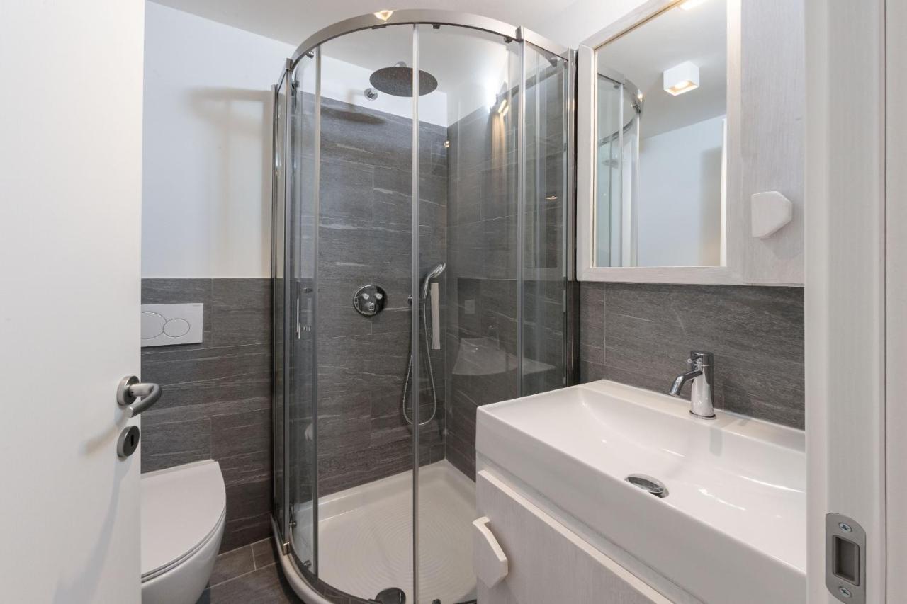 Hellochalet - The One - Garage, Bootdryer, Home Theatre With Subwoofer, Netflix, Hydromassage Turkish Bath Breuil-Cervinia Eksteriør billede