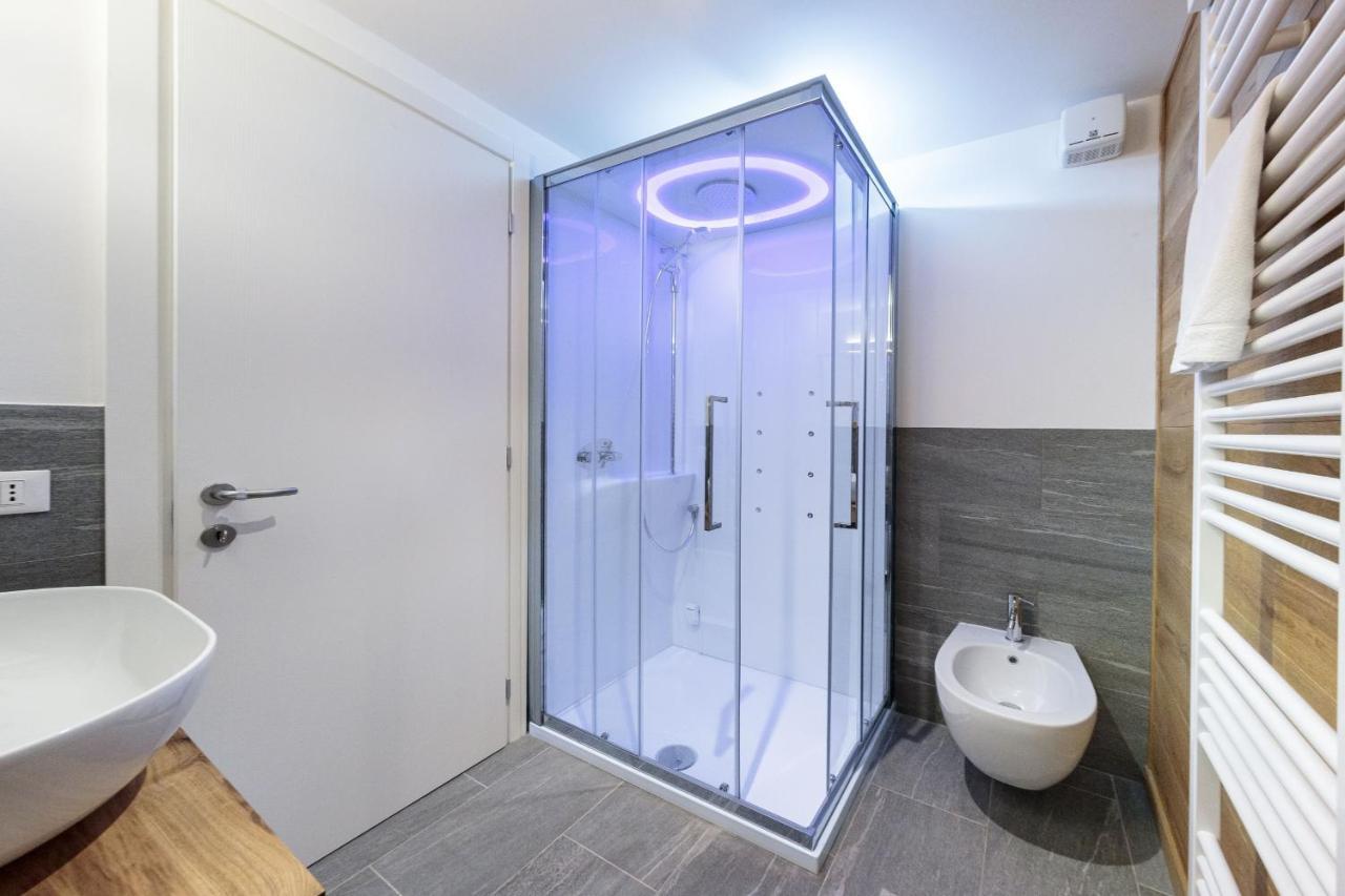 Hellochalet - The One - Garage, Bootdryer, Home Theatre With Subwoofer, Netflix, Hydromassage Turkish Bath Breuil-Cervinia Eksteriør billede