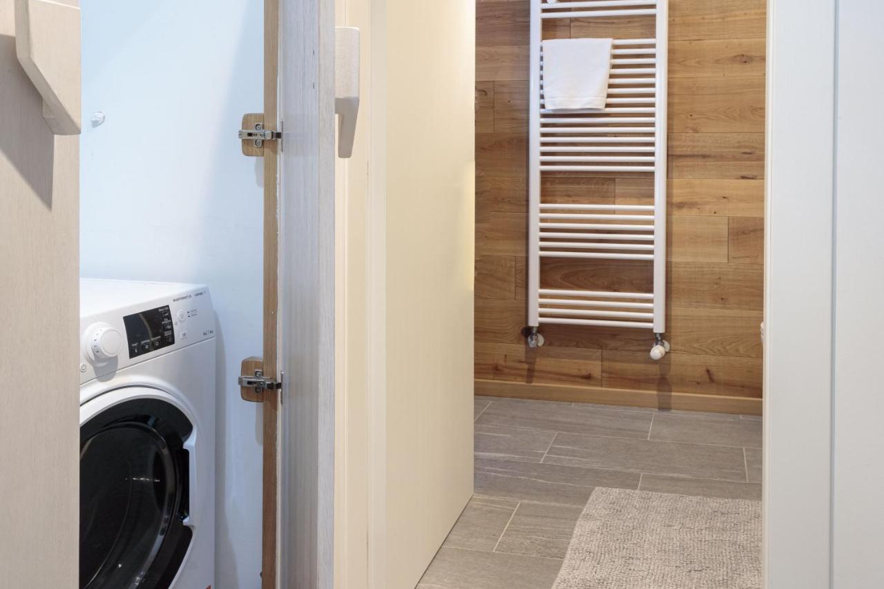 Hellochalet - The One - Garage, Bootdryer, Home Theatre With Subwoofer, Netflix, Hydromassage Turkish Bath Breuil-Cervinia Eksteriør billede